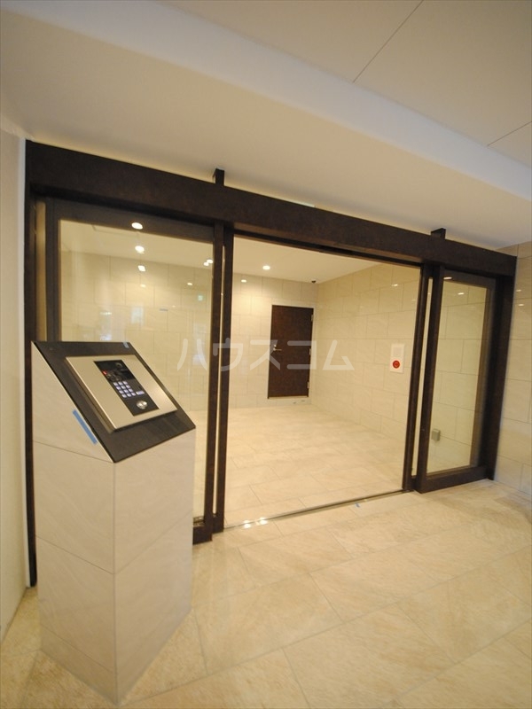 3/5 エントランス