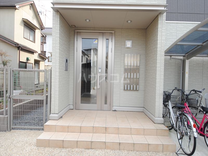 15/25 エントランス