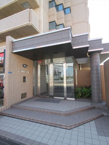 2/5 エントランス