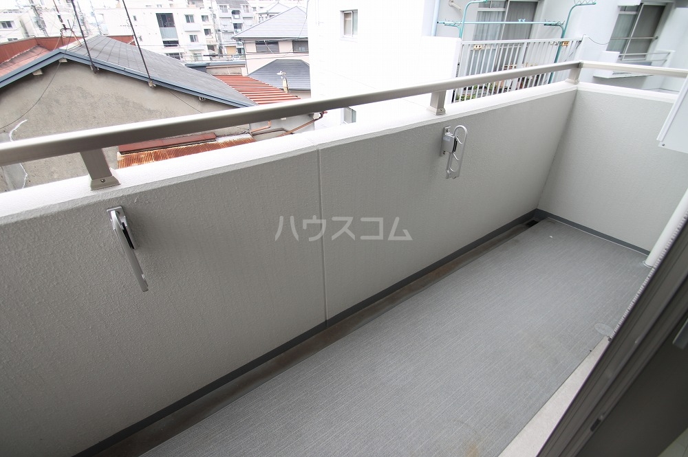 16/28 バルコニー