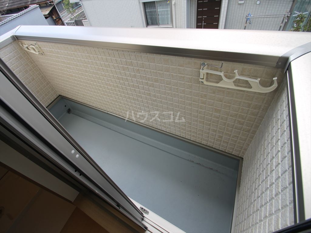 19/30 バルコニー