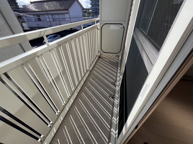 23/30 バルコニー