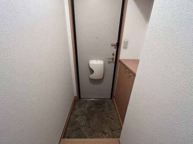 13/30 玄関