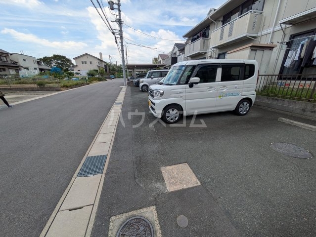 19/19 駐車場