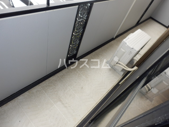 19/30 バルコニー