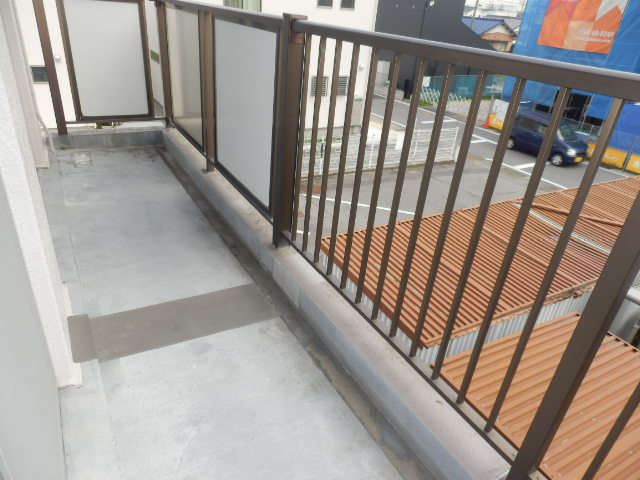 18/30 バルコニー