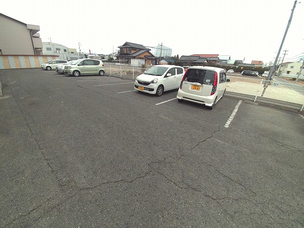 21/30 駐車場