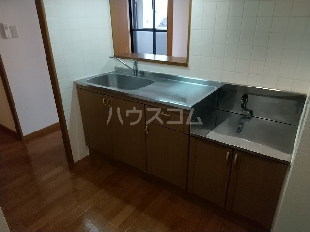 13/30 キッチン