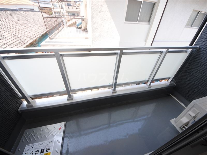 21/30 バルコニー