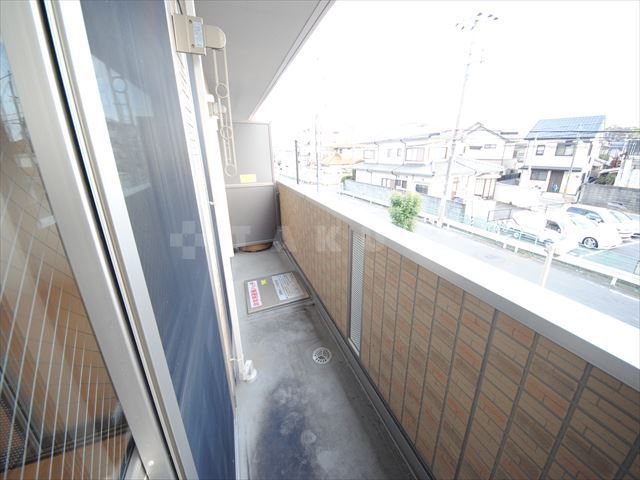 19/25 バルコニー