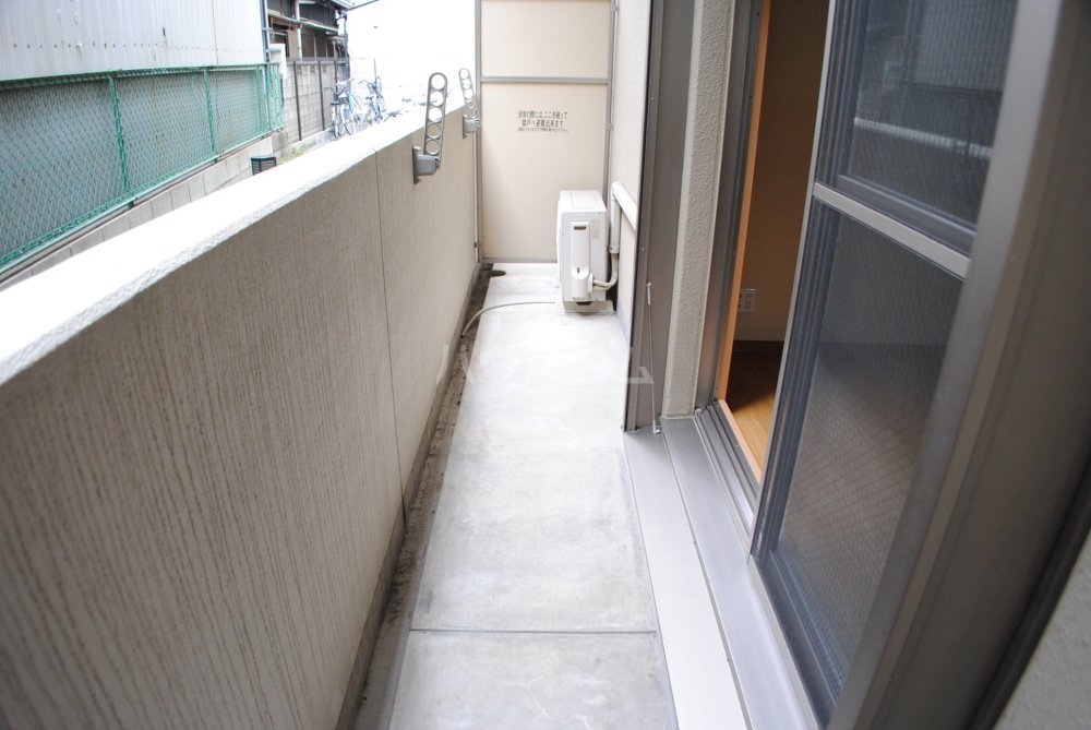 17/30 バルコニー