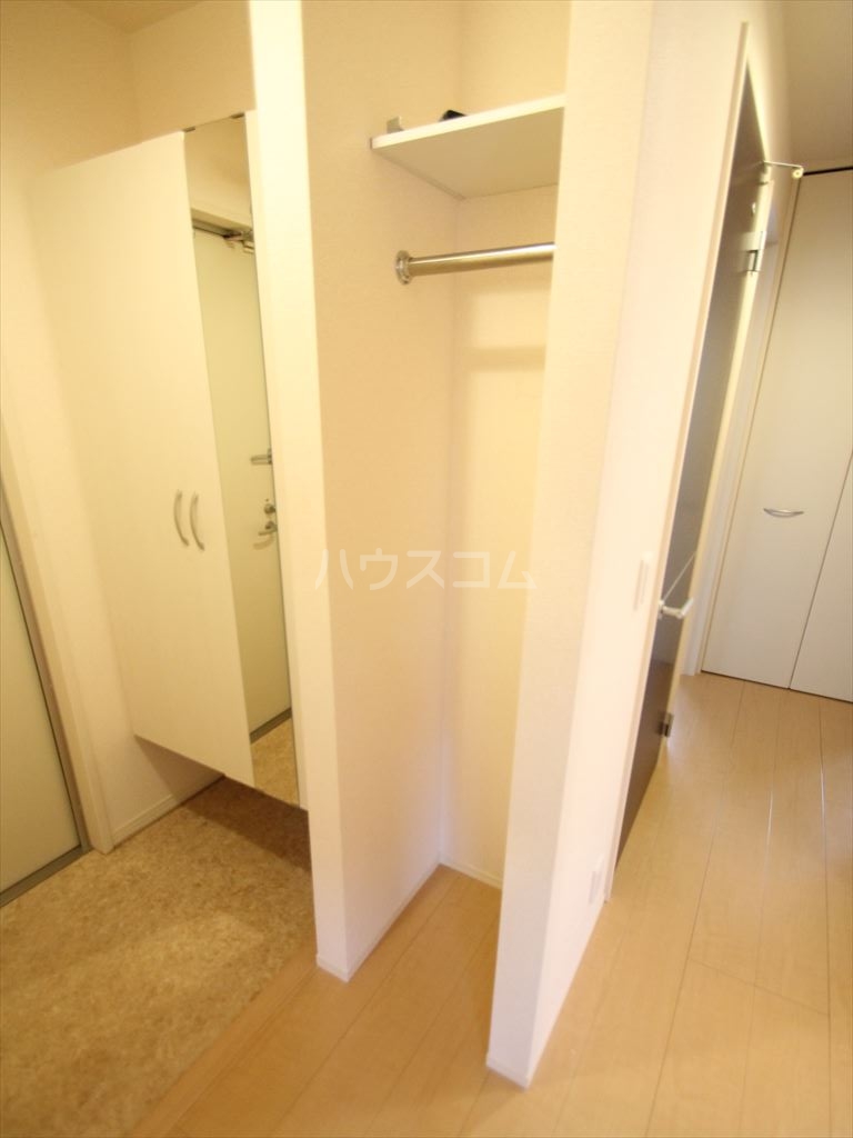 13/30 玄関