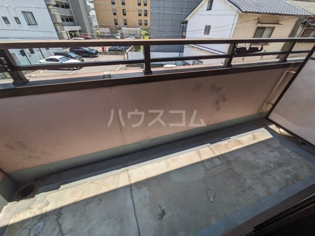 21/30 バルコニー