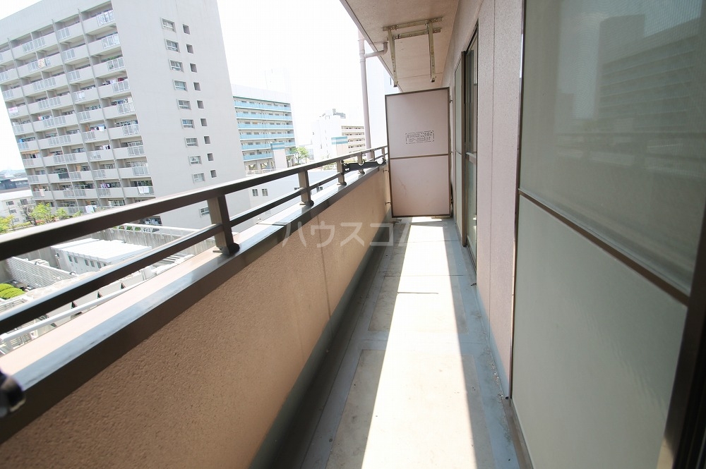 21/30 バルコニー