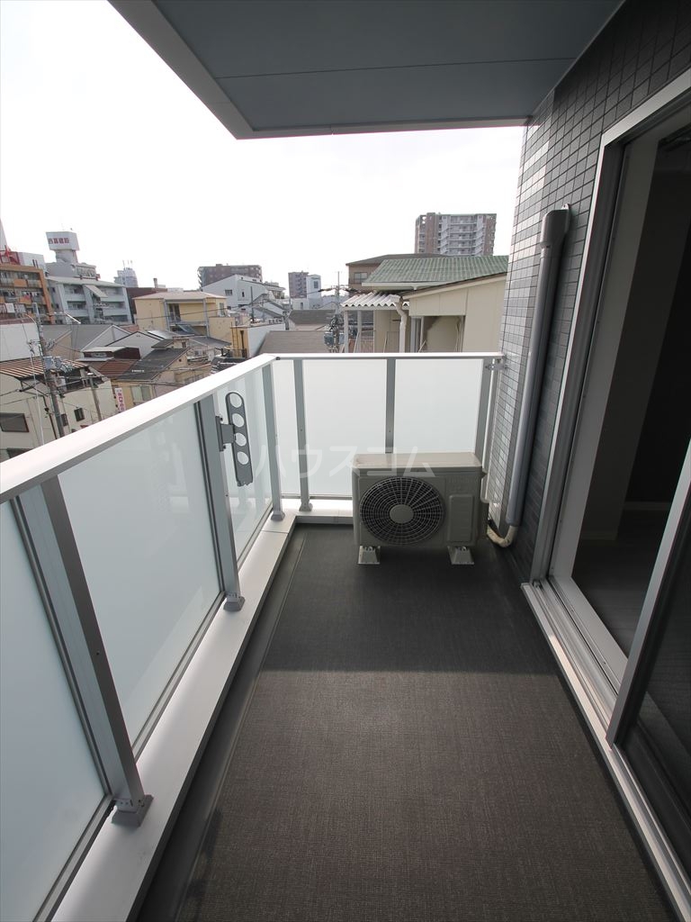 18/30 バルコニー