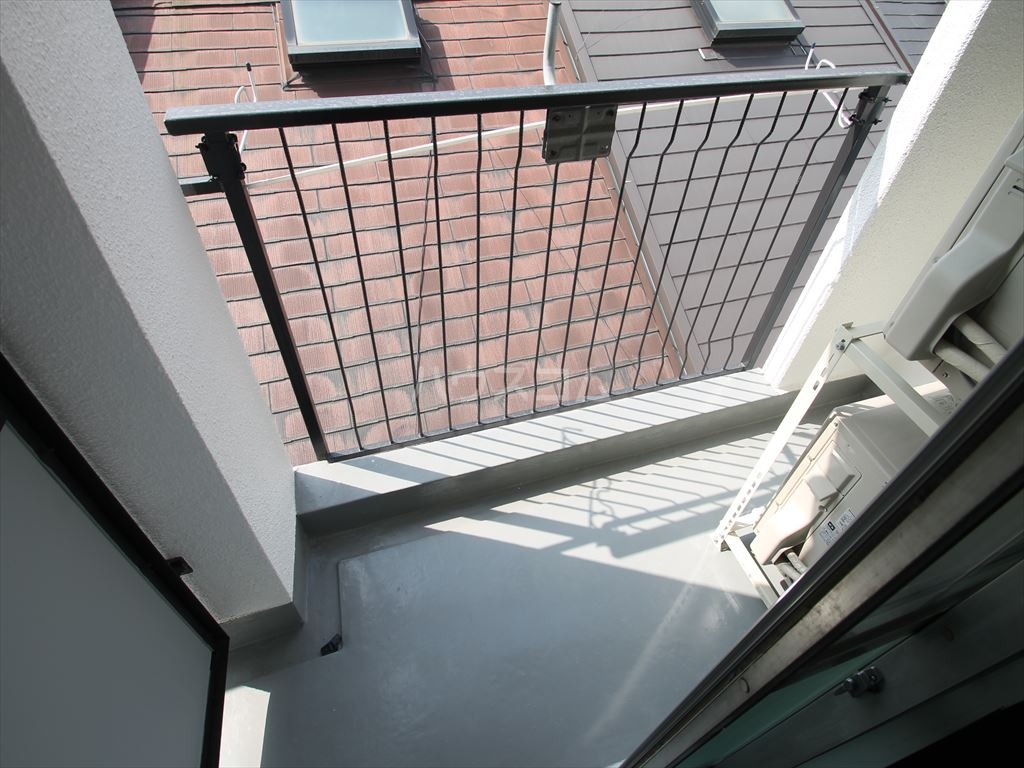 21/30 バルコニー