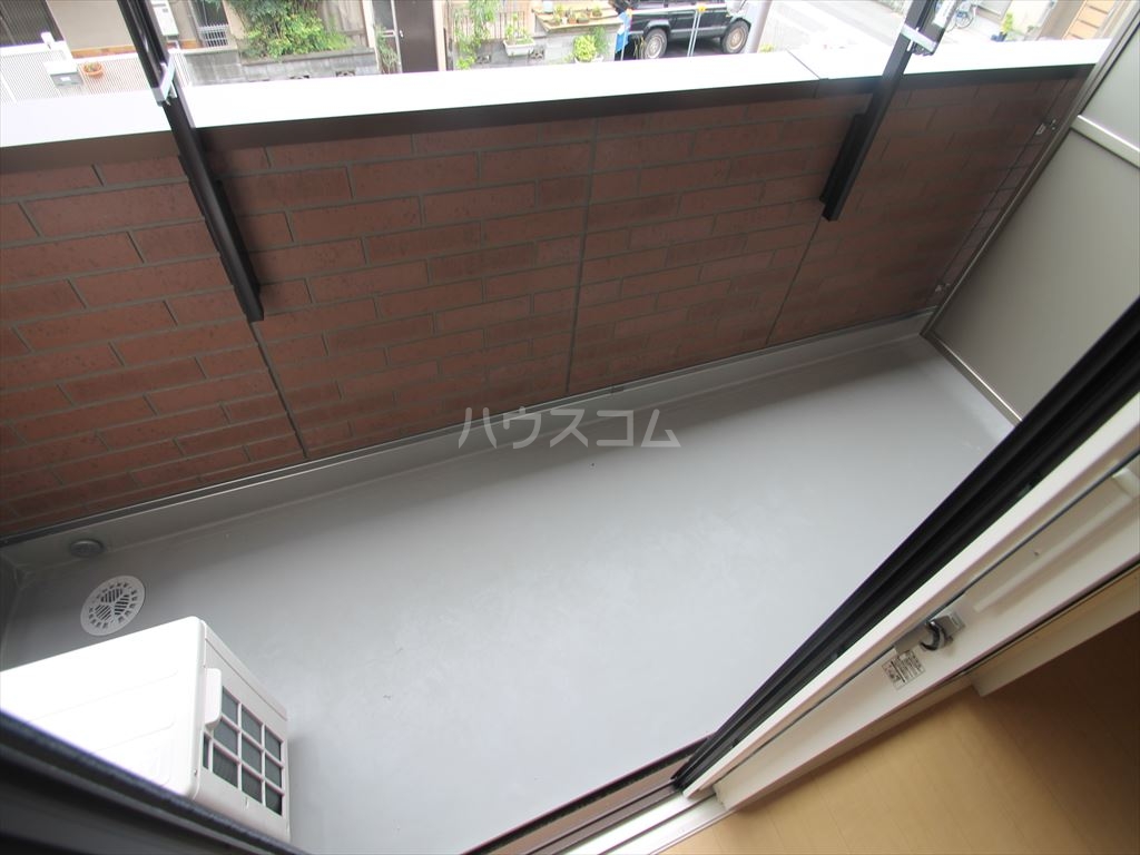 23/30 バルコニー