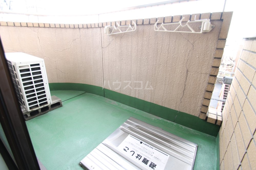 17/28 バルコニー