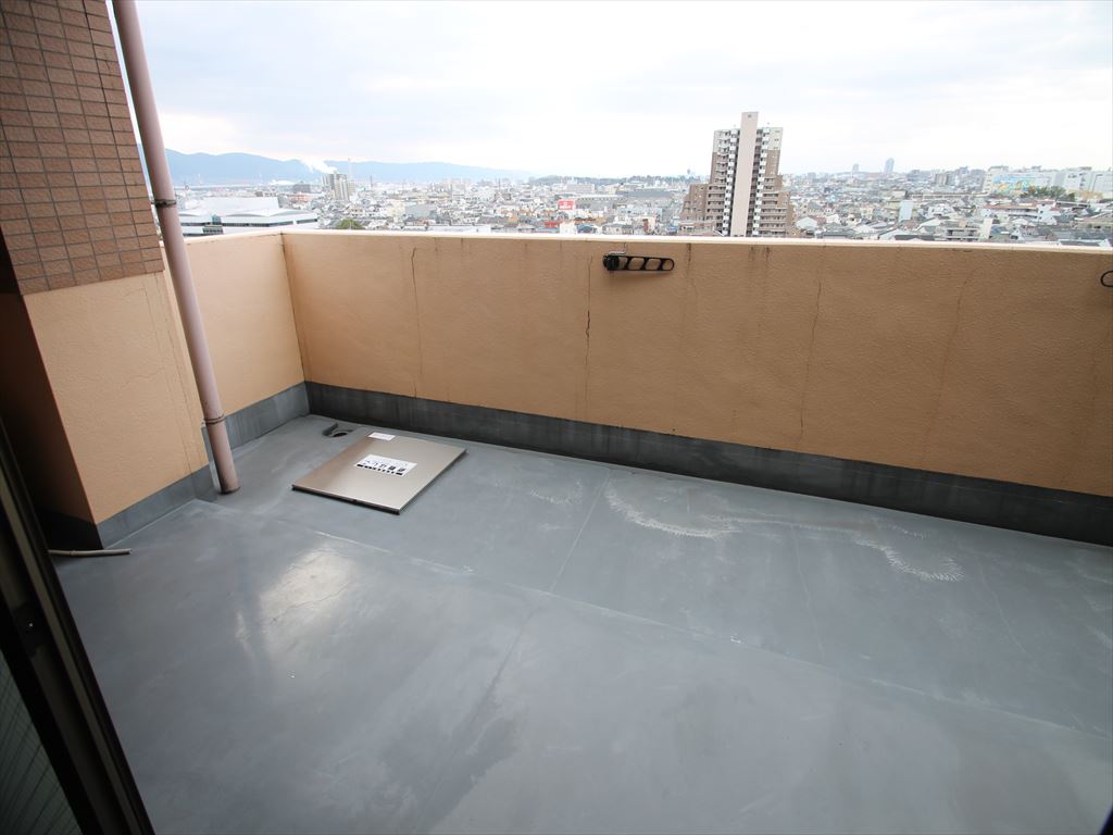 18/30 バルコニー