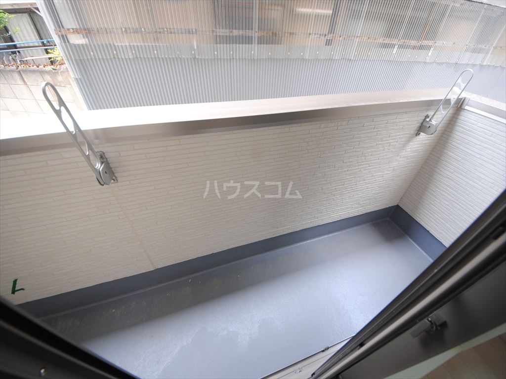 20/30 バルコニー