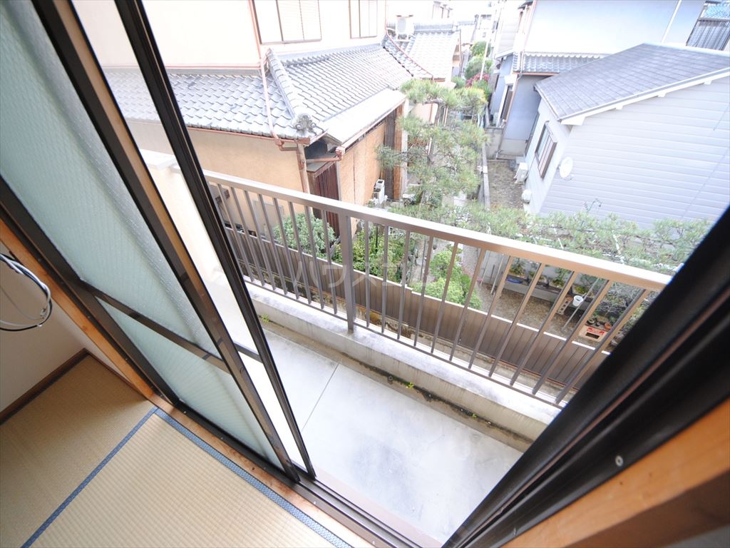 18/30 バルコニー