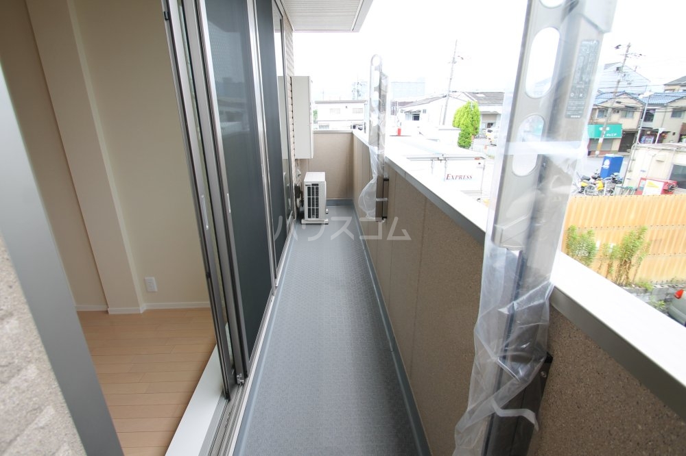 21/30 バルコニー