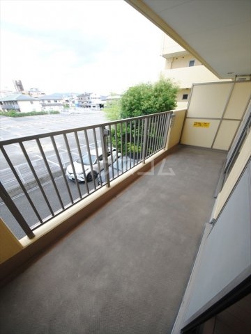 23/30 バルコニー