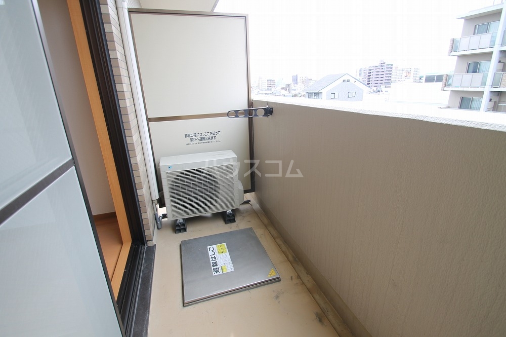 20/30 バルコニー