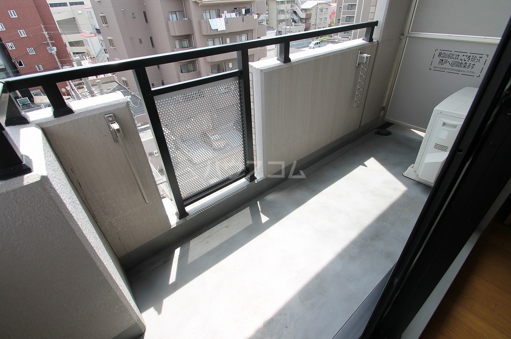 18/30 バルコニー