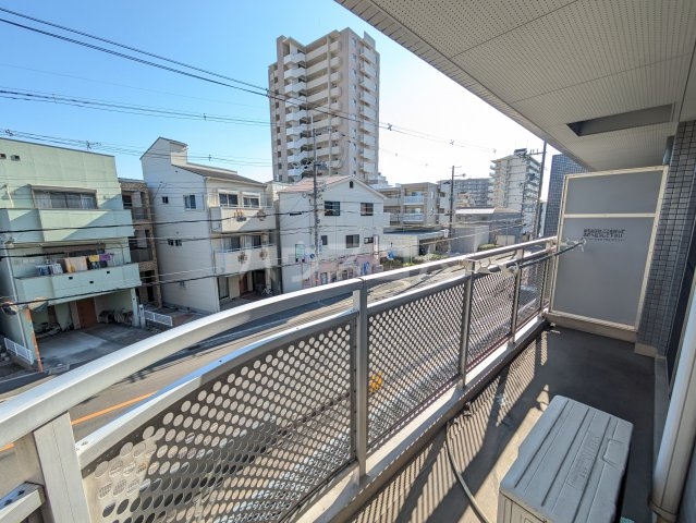 18/28 バルコニー