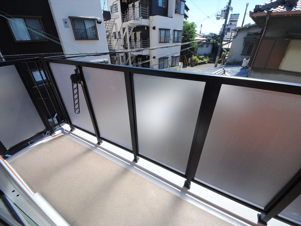 20/30 バルコニー