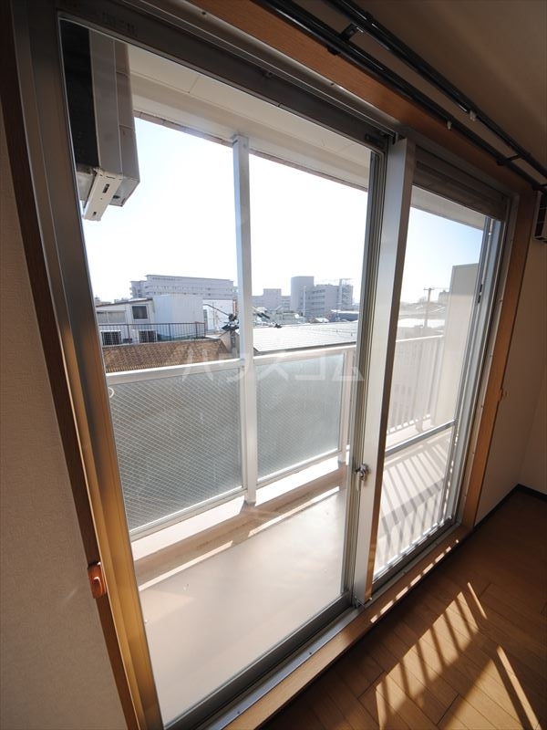 17/30 バルコニー