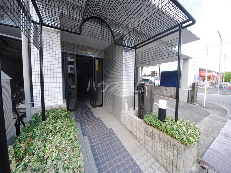 2/10 エントランス