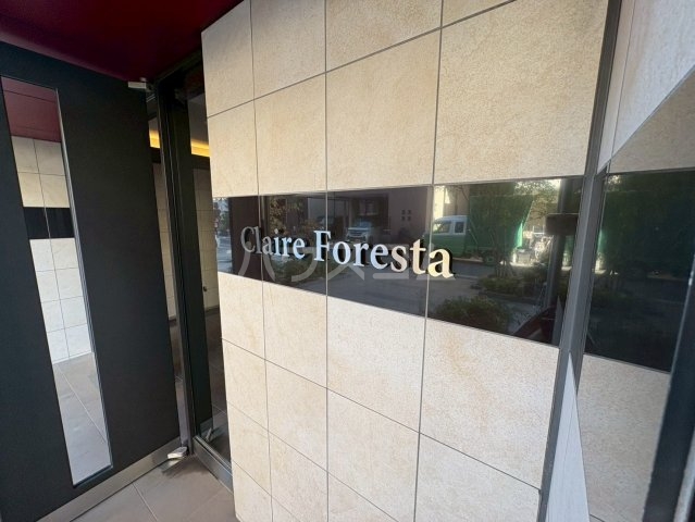 29/30 エントランス