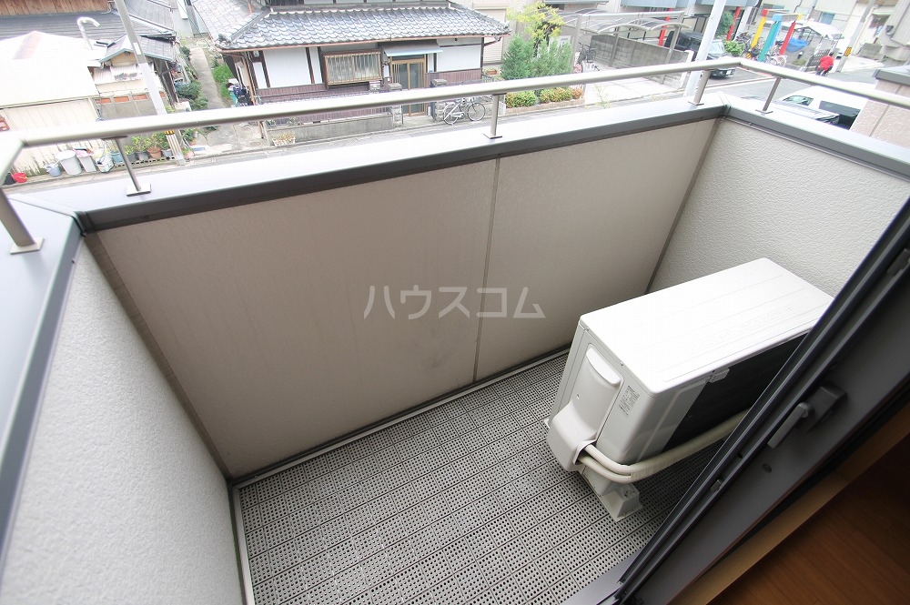 17/27 バルコニー