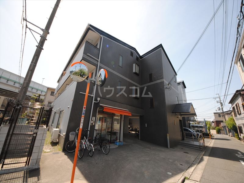 2/30 外観