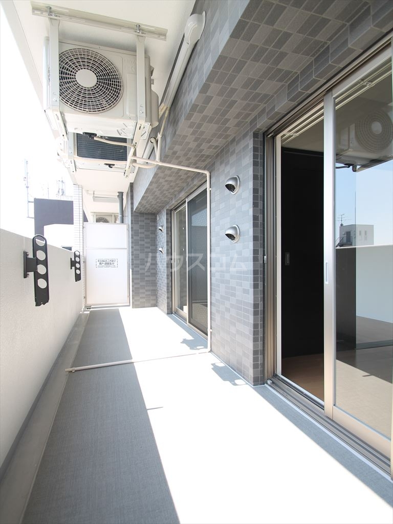 19/30 バルコニー