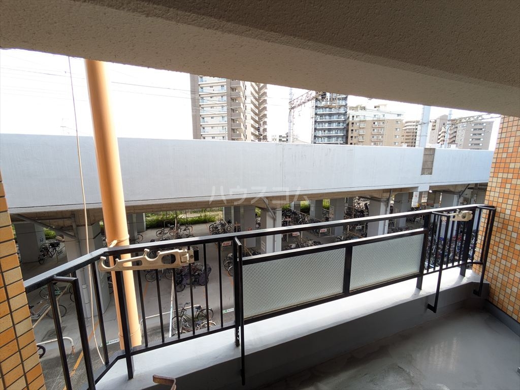 22/30 バルコニー