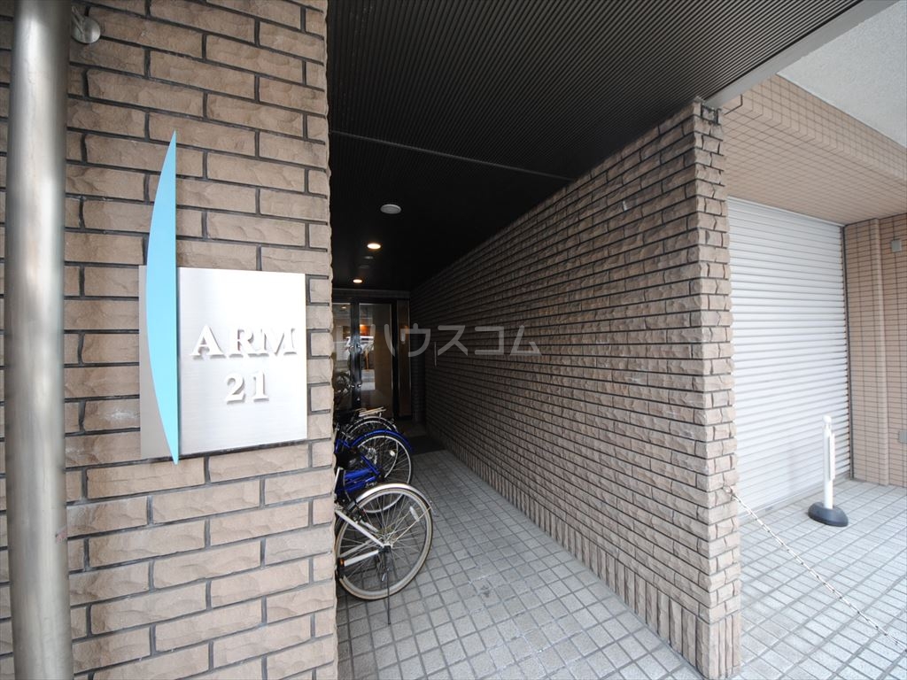 22/30 エントランス