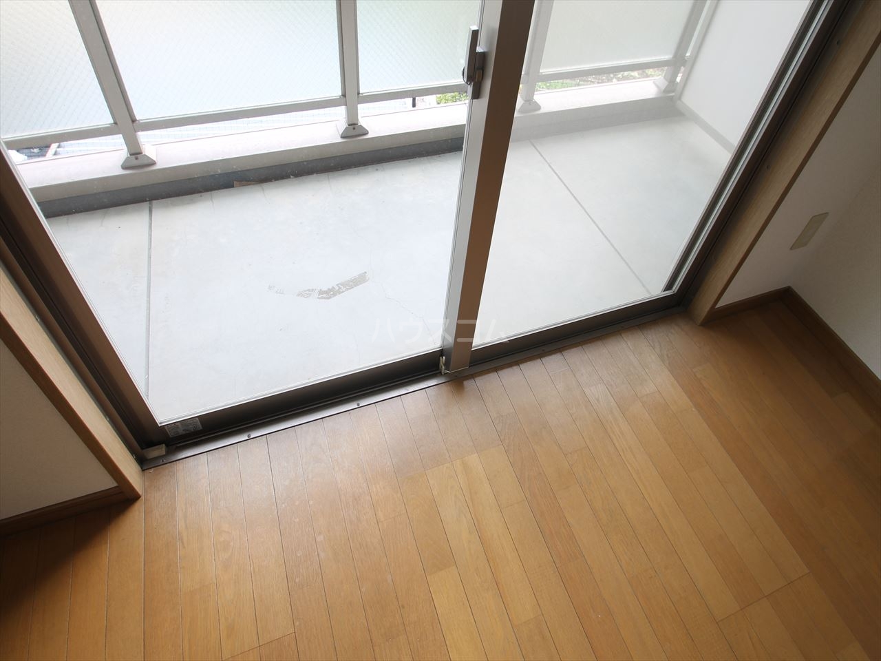 20/30 バルコニー