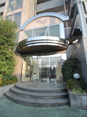 4/5 エントランス