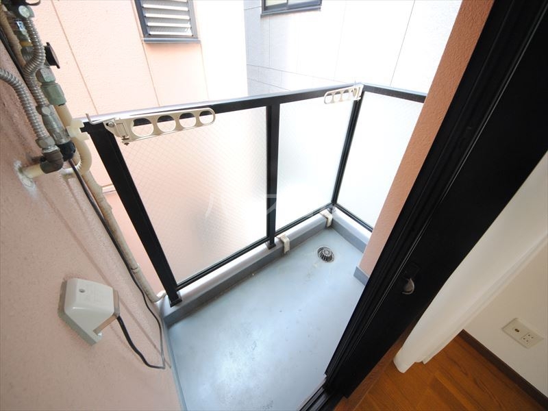 19/30 バルコニー