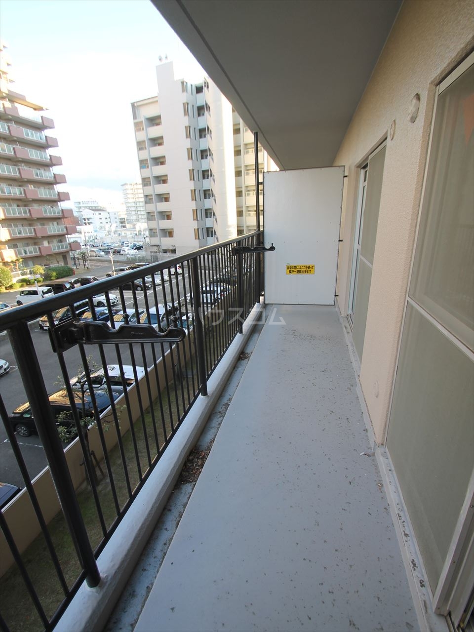 23/30 バルコニー