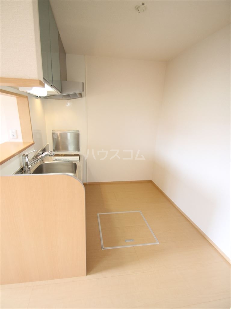 16/30 キッチン
