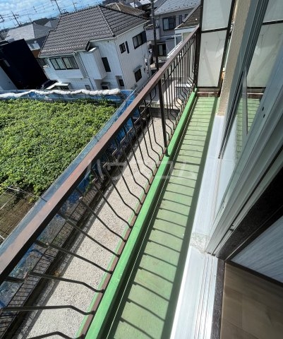 13/19 バルコニー