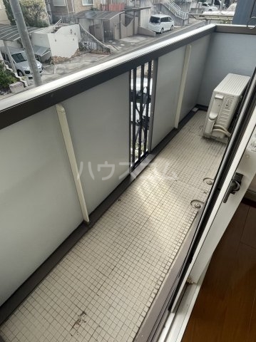 23/30 バルコニー