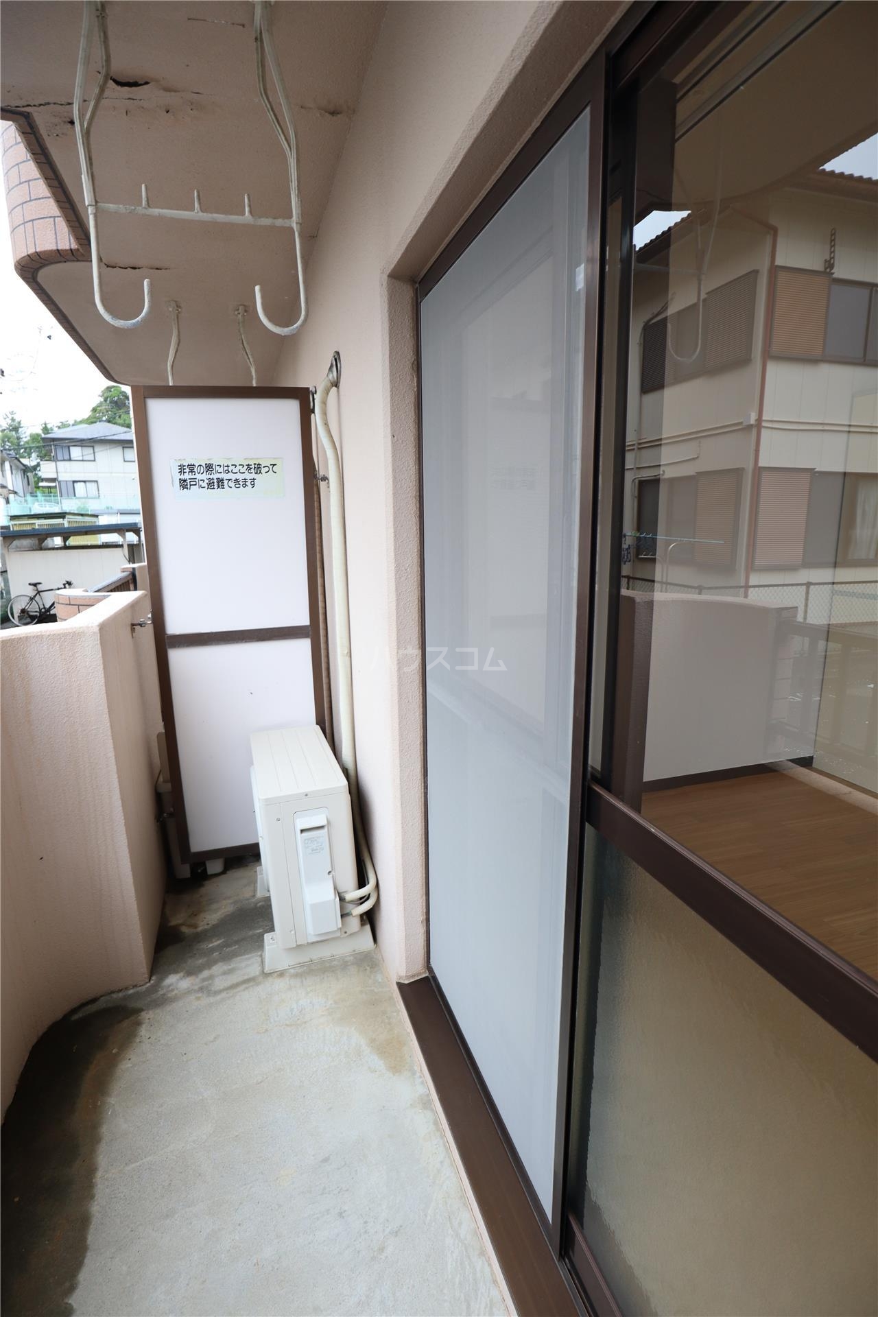 18/28 バルコニー