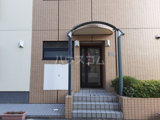 2/10 エントランス