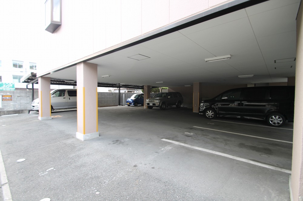24/30 駐車場