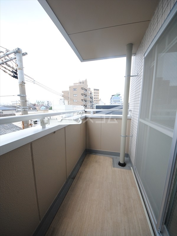 18/30 バルコニー